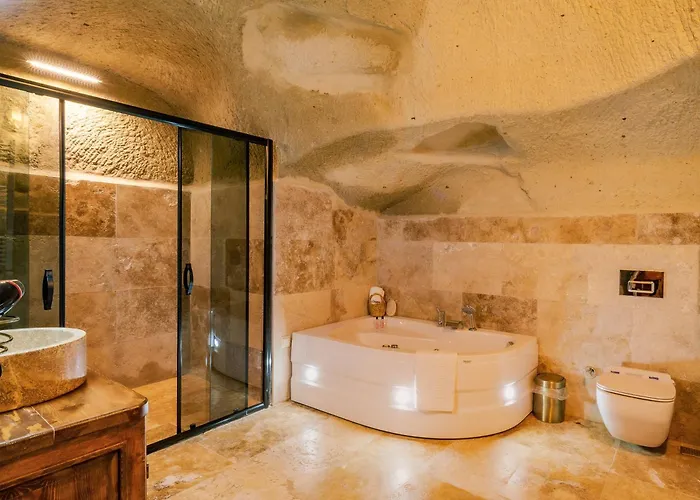 Gasthof Cappanar Cave Nar