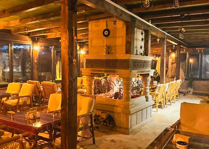 Gasthof Cappanar Cave 4*